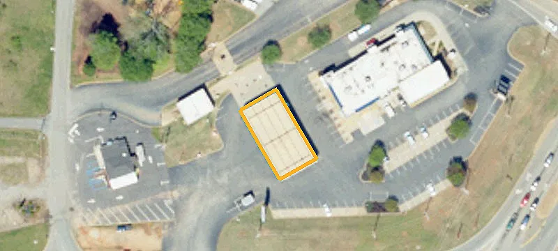 107 Charlotte Hwy