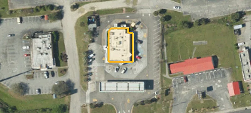 1404 Sniders Hwy