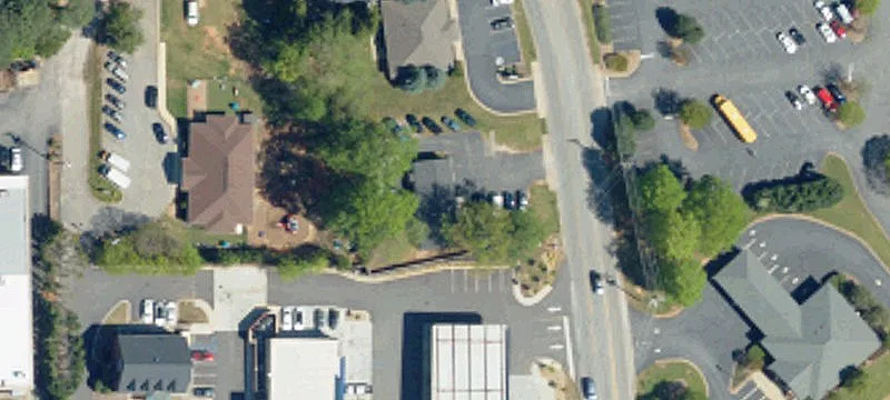 2409 Hudson Rd