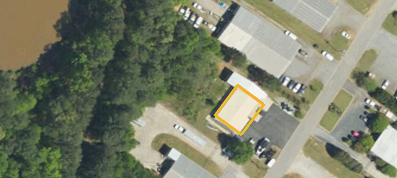 353 Riverchase Way