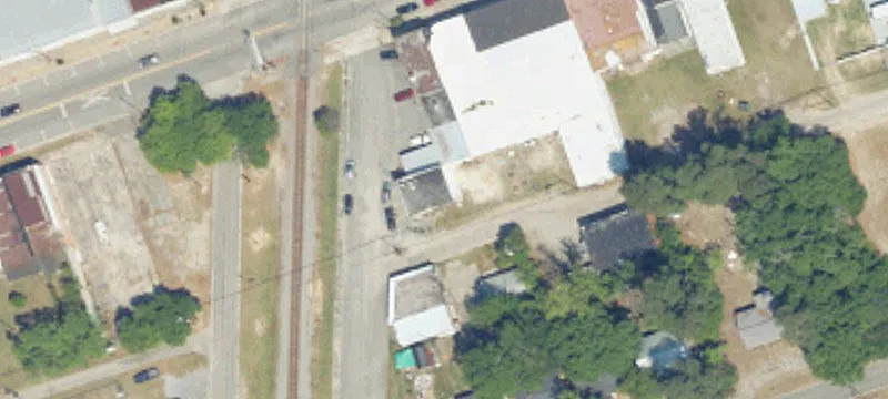 110 Seaboard Ave