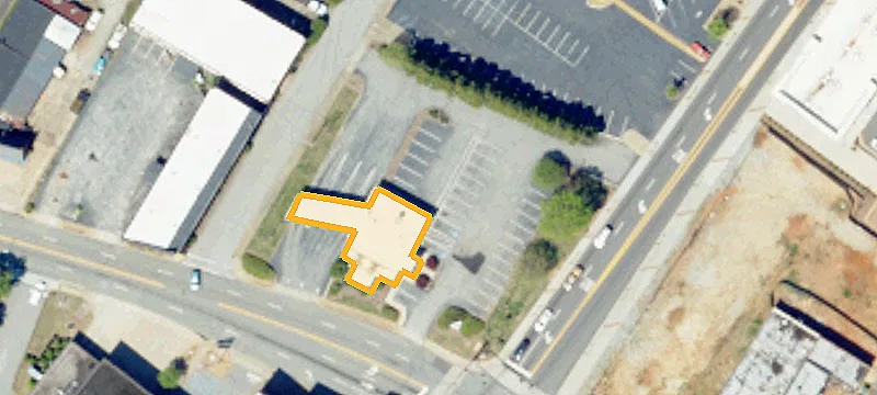 101 Main St