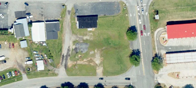 14075 Wade Hampton Blvd