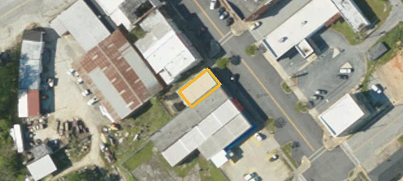 126 Main St