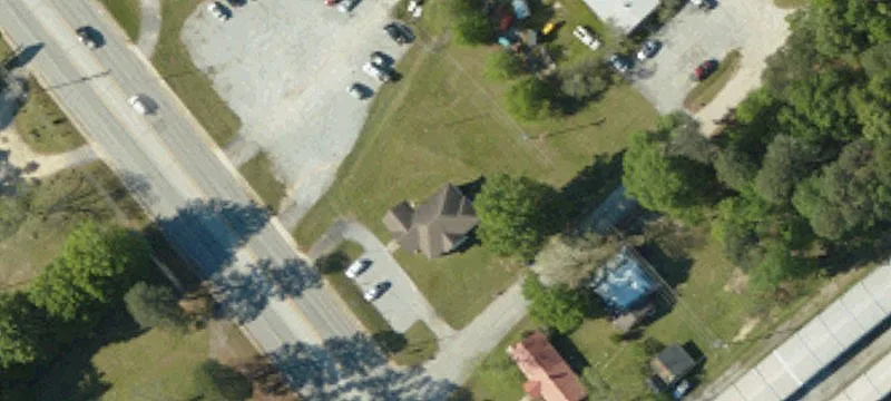 2402 Wilson Rd
