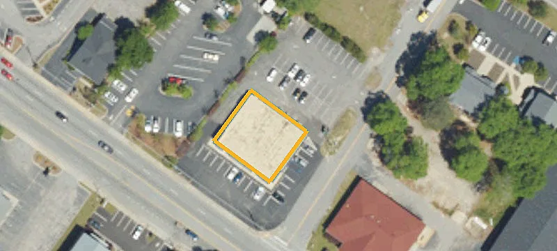 400 Main St