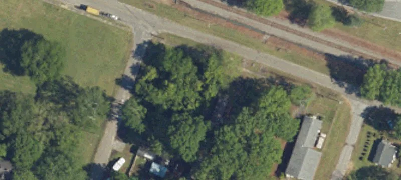 904 Main St