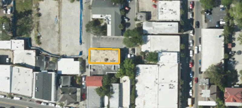 211 Scott St