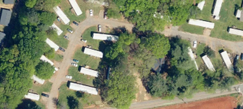 440 Davis Rd