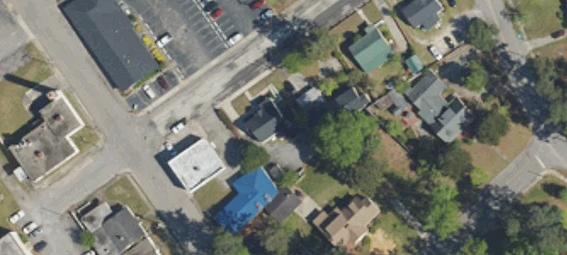 630 Laurel St