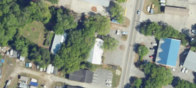 3352 Hwy 17th Business