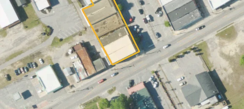 101 Main St