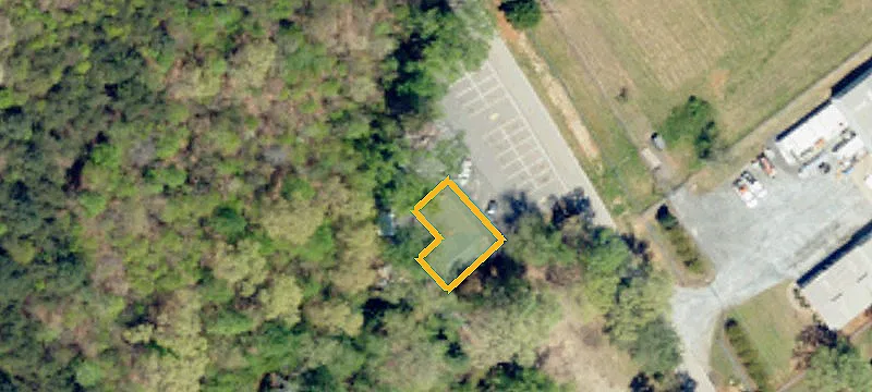 135 Miller Farm Rd