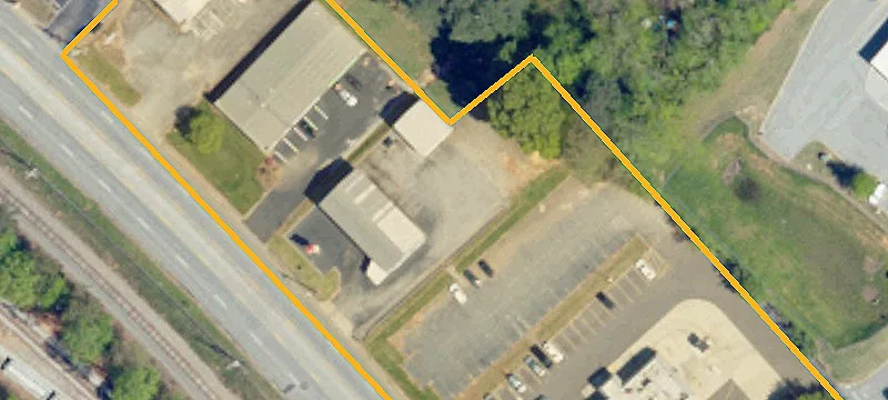 1010 Main St