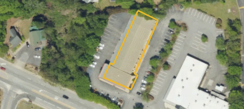 910 Main St