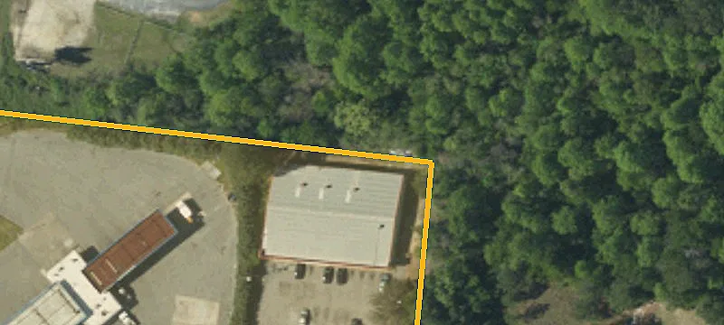 779 Robertson Blvd