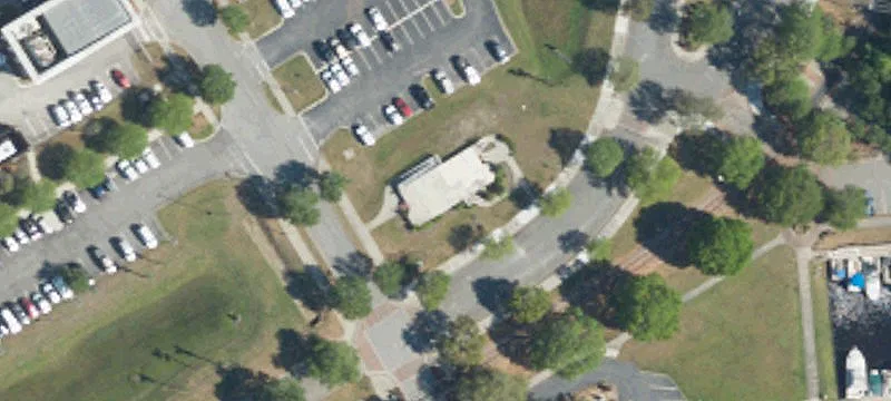 5 Laurel St