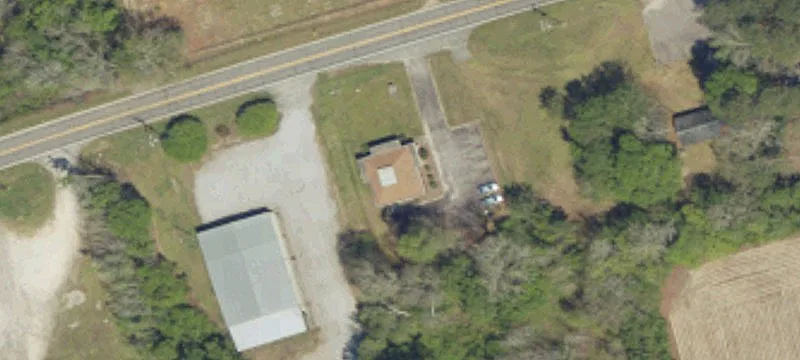 858 Hwy 15th N