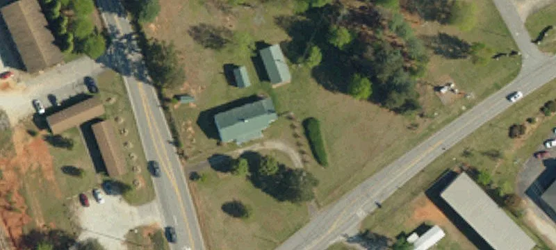 101 Cove Rd