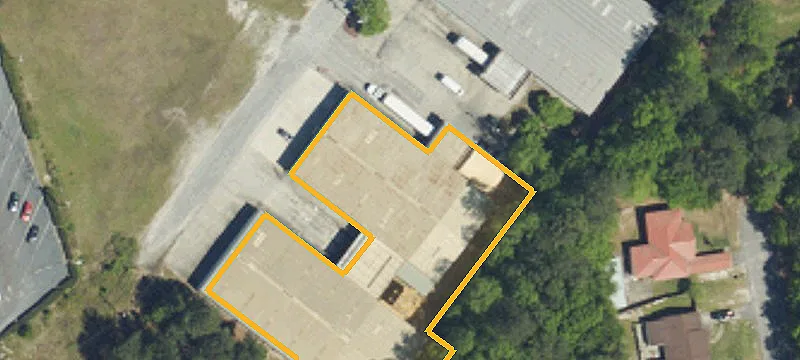 2121 Landmark Dr
