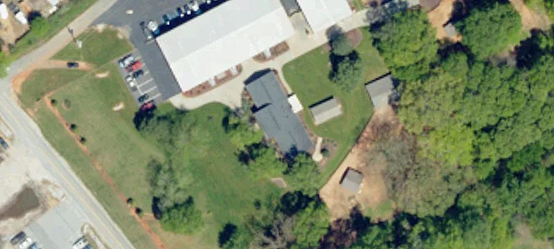 102 Propes Dr