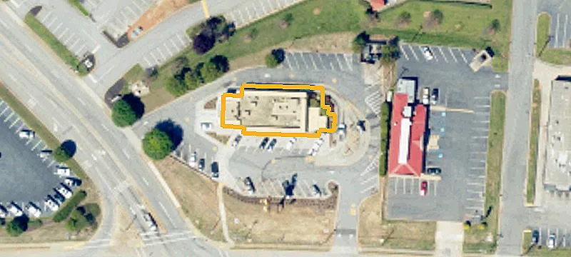 308 Wade Hampton Blvd