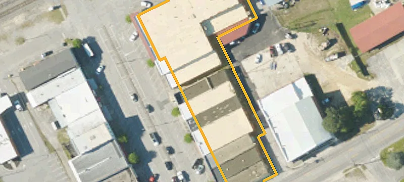 112 Main St