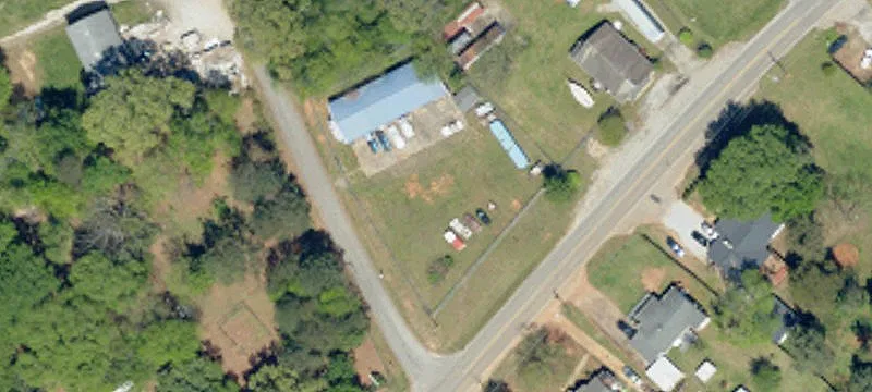 400 Freeman Lk Rd