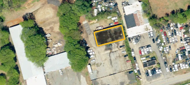 860 Main St
