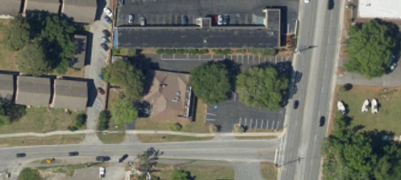 1370 Ribaut Rd