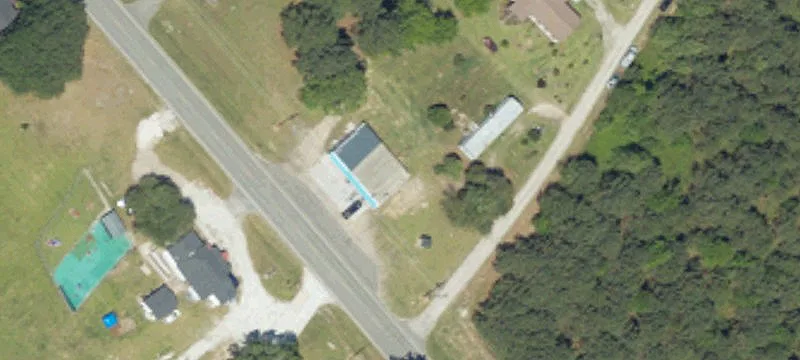 10433 Old Number 6th Hwy