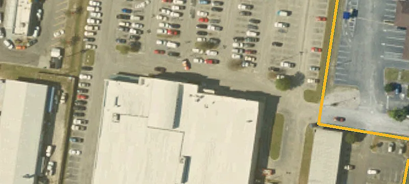 512 Robertson Blvd