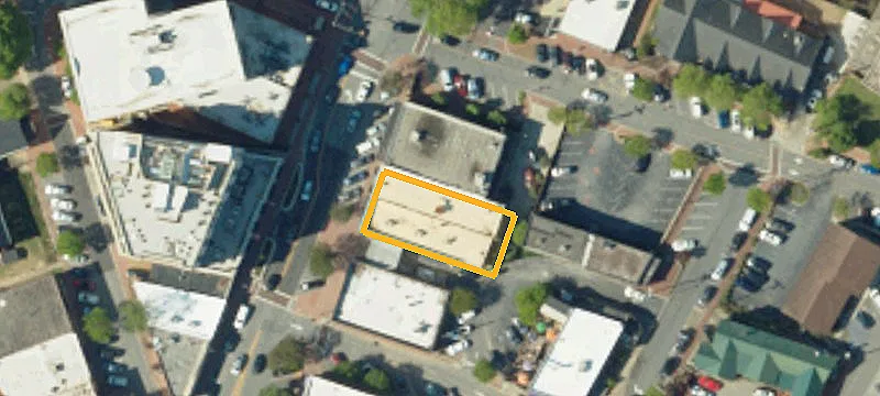 380 College Ave