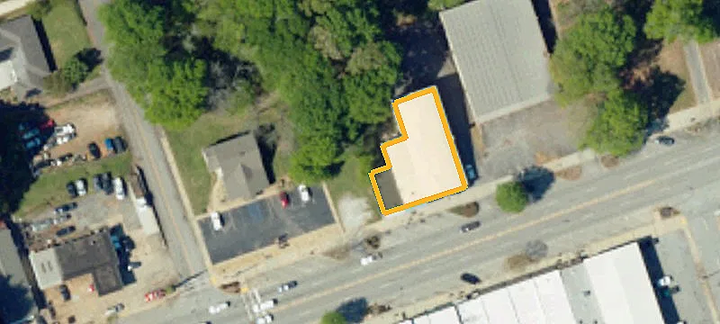 132 Main St