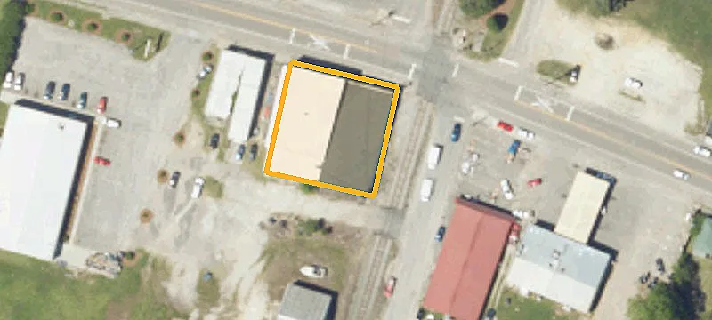 105 Main St