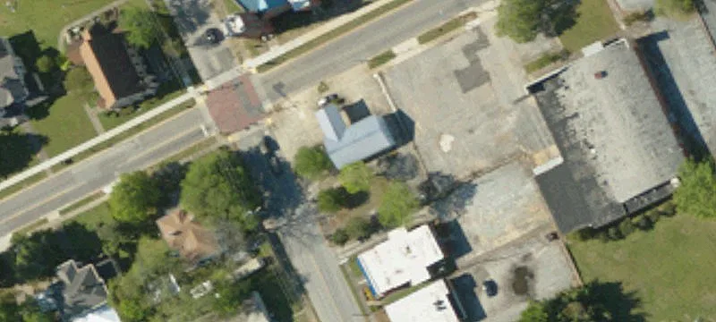 1700 Main St