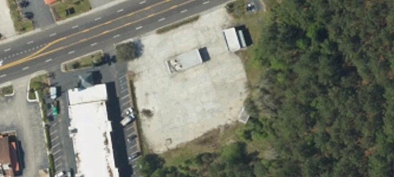 1111 Sniders Hwy