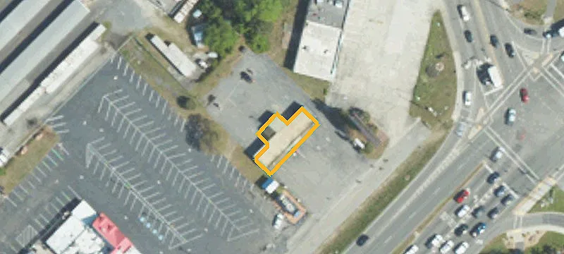 2012 Hwy 17th Nbus