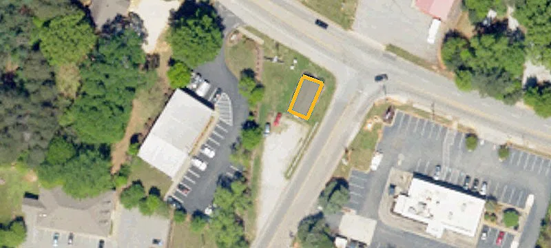 1501 Chapin Rd