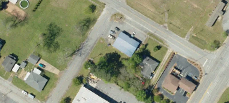 107 Broad St