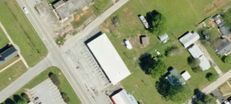 310 Main St