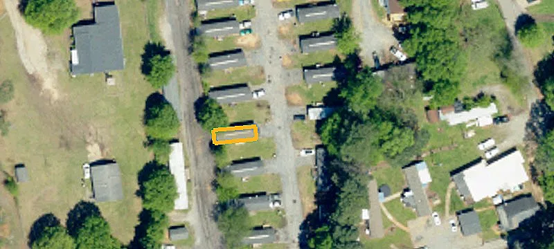 102 Holly Vis Ln