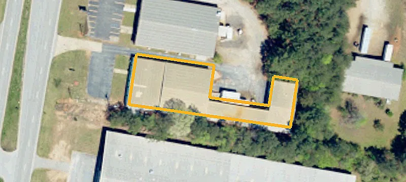 5967 Hwy 221