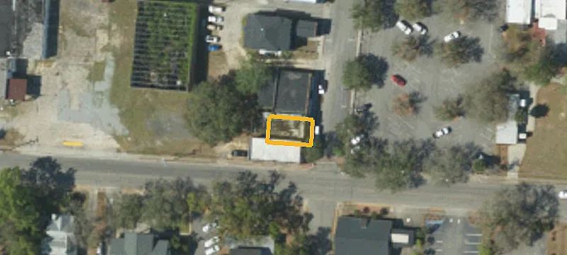 107 Lucas St