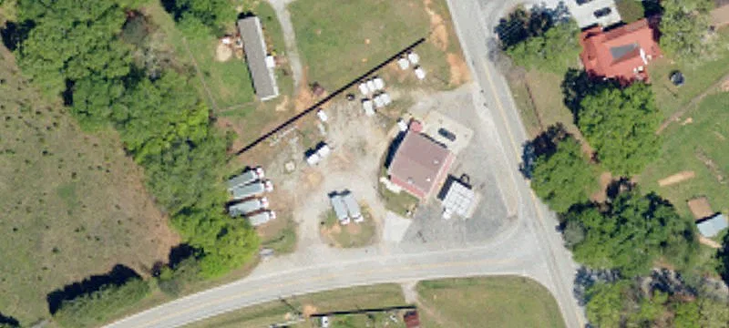 599 Old 100th Rd
