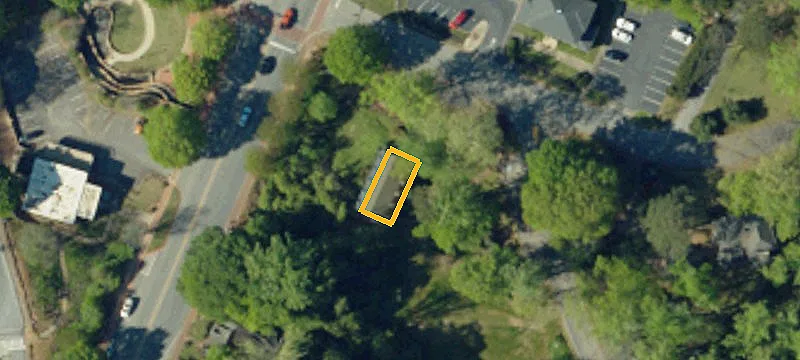 398 College Ave