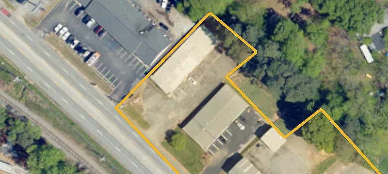 1014 Main St