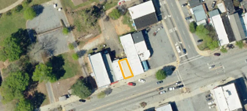 108 Main St