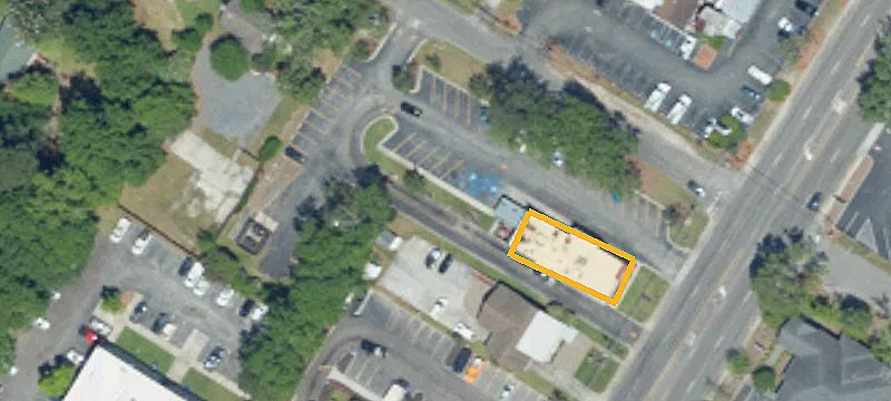 740 Main St