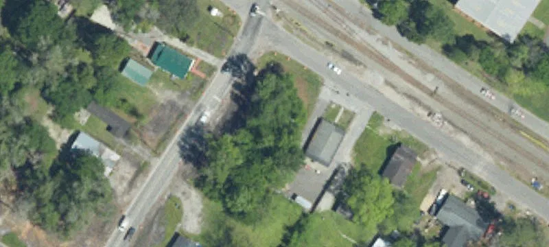 110 Maple St